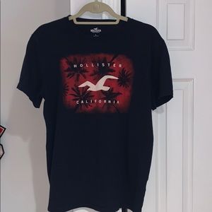 Hollister tshirt size Large